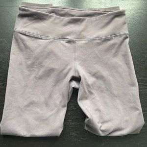 Fabletics cropped leggings